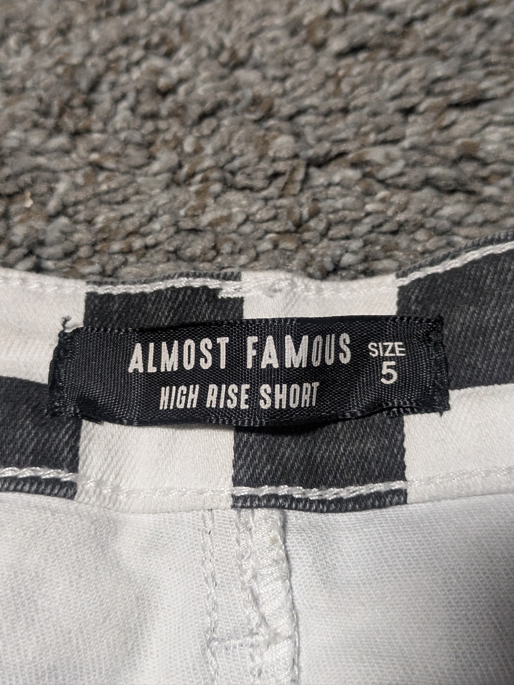 Almost Famous Black and White Checkerboard Shorts - Picture 4 of 8